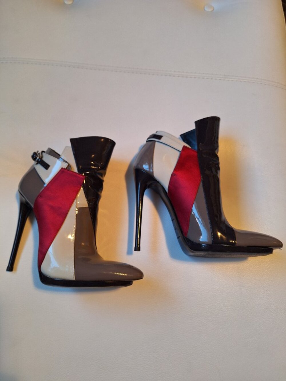 Balenciaga colorblock stiletto booties - Picture 6 of 10